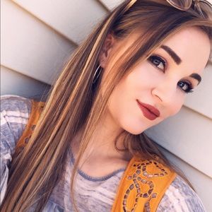 Meet your Posher, Katie